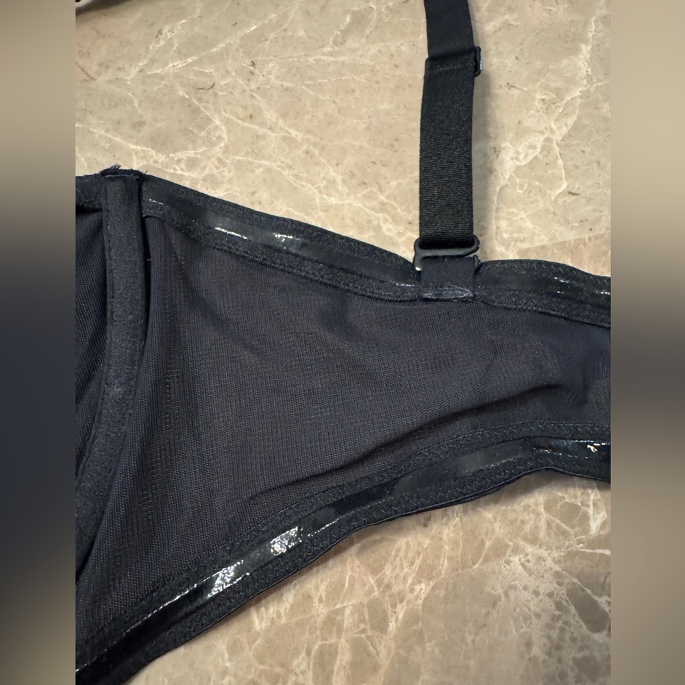 SKIMS ULTRA FINE MESH STRAPLESS BRA 34H - Picture 13 of 15